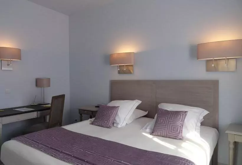 Otel Le Lion D'or Et Restaurant La Table Du Lion