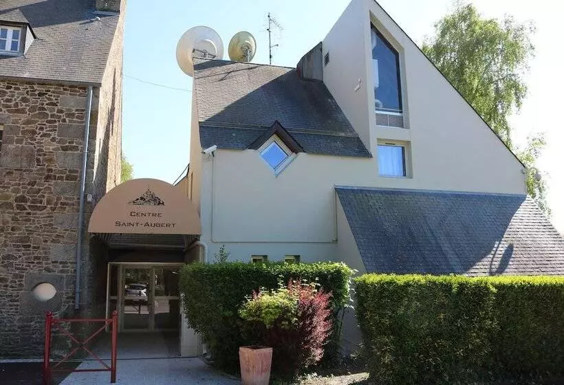 Отель Le Saintaubert