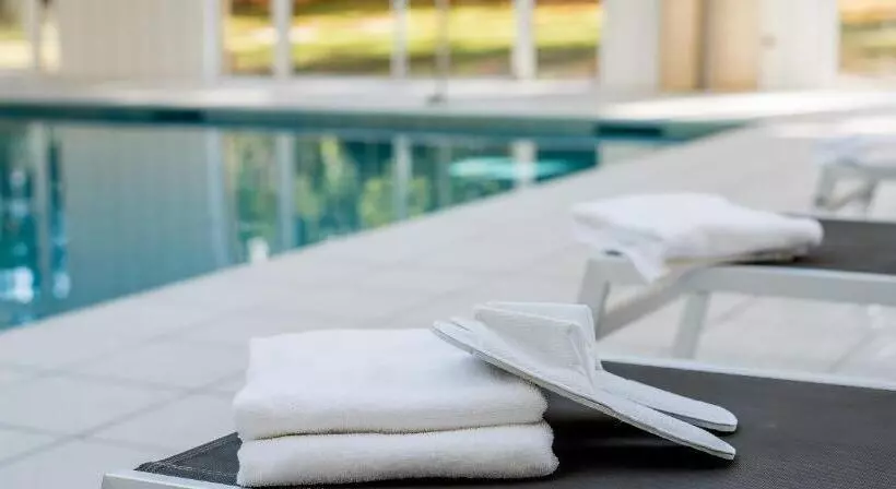 ホテル Logis Hôtels Hôtel Et Restaurant Domaine De Fompeyre