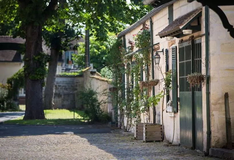 호텔 Hôtel & Restaurant Le Relais D Aumale