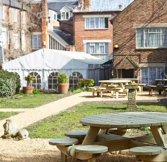 Cromwell Lodge Hotel By Greene King Inns