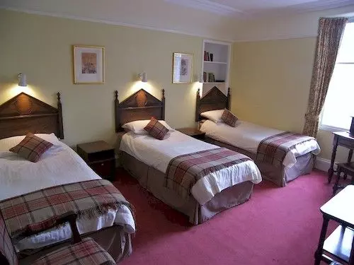 Отель Braemar Lodge