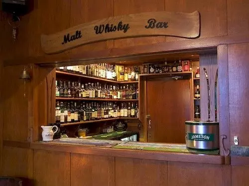 Отель Braemar Lodge