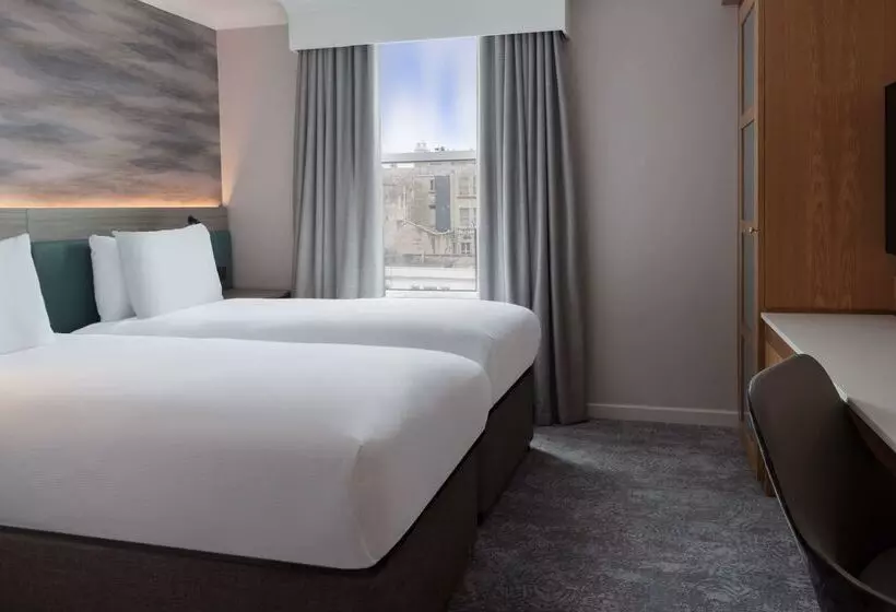 호텔 Doubletree By Hilton Bath