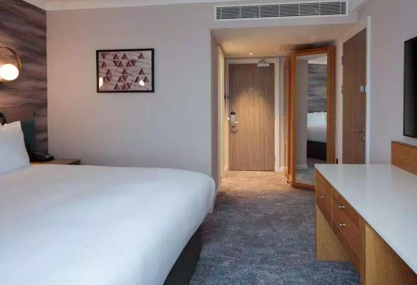 호텔 Doubletree By Hilton Bath