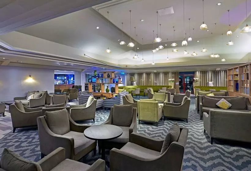 فندق Doubletree By Hilton  Bristol North