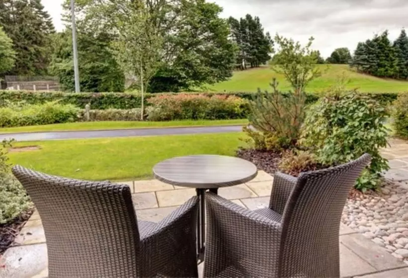 Отель Kingsmills