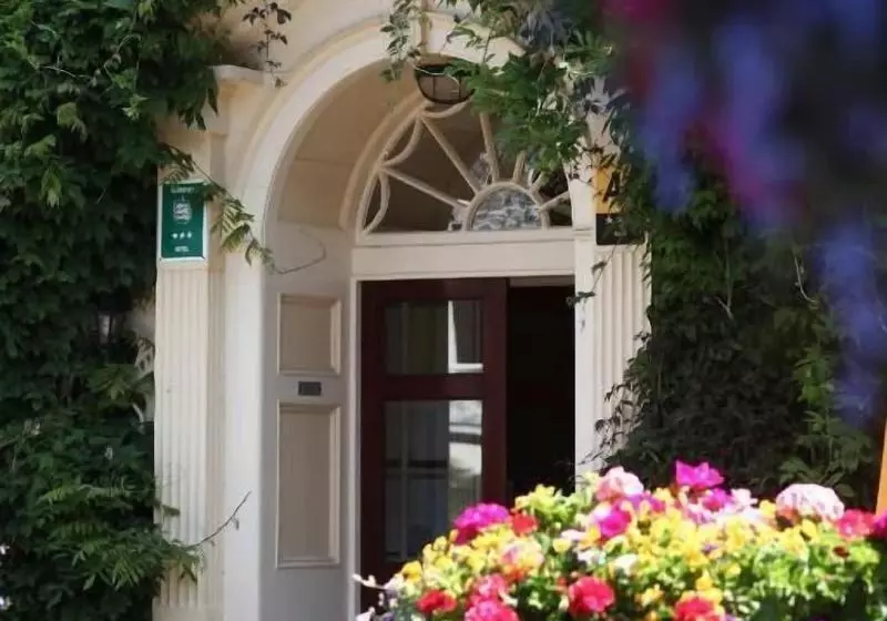 Hotel Les Rocquettes