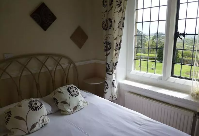 فندق Maes Manor Country