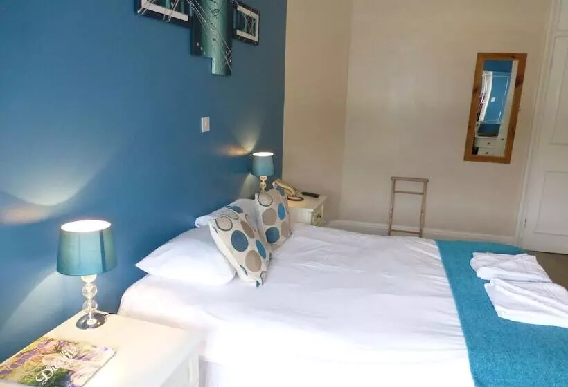 فندق Maes Manor Country