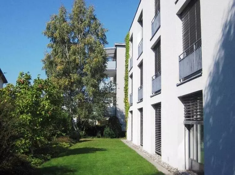 בית מלון כפרי Schatzmann