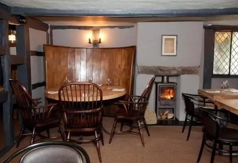 Отель The Greenman Fownhope Hereford