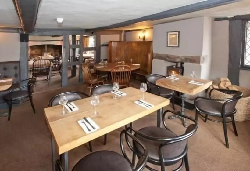 Отель The Greenman Fownhope Hereford