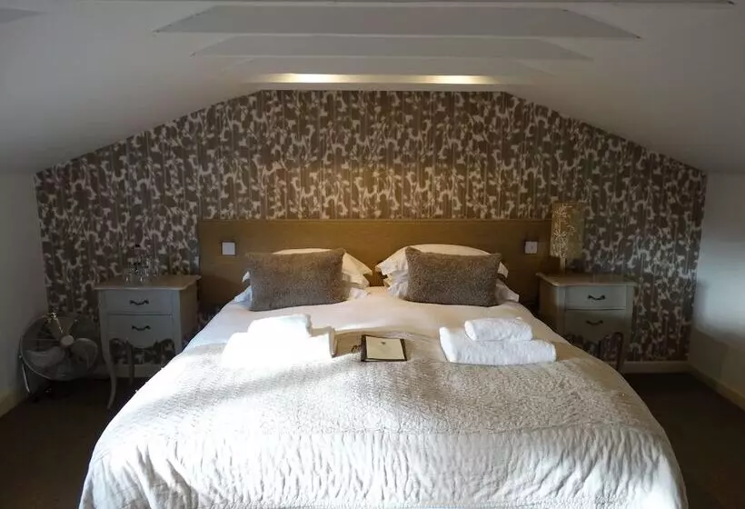 Отель The Greenman Fownhope Hereford