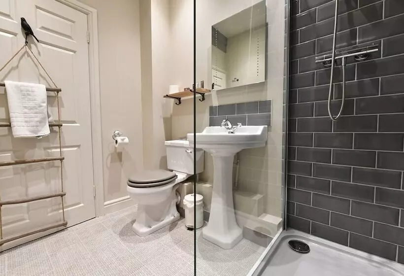 호텔 Lansdowne Strand