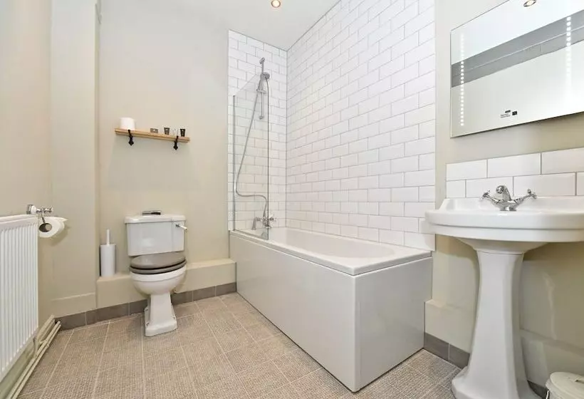 호텔 Lansdowne Strand