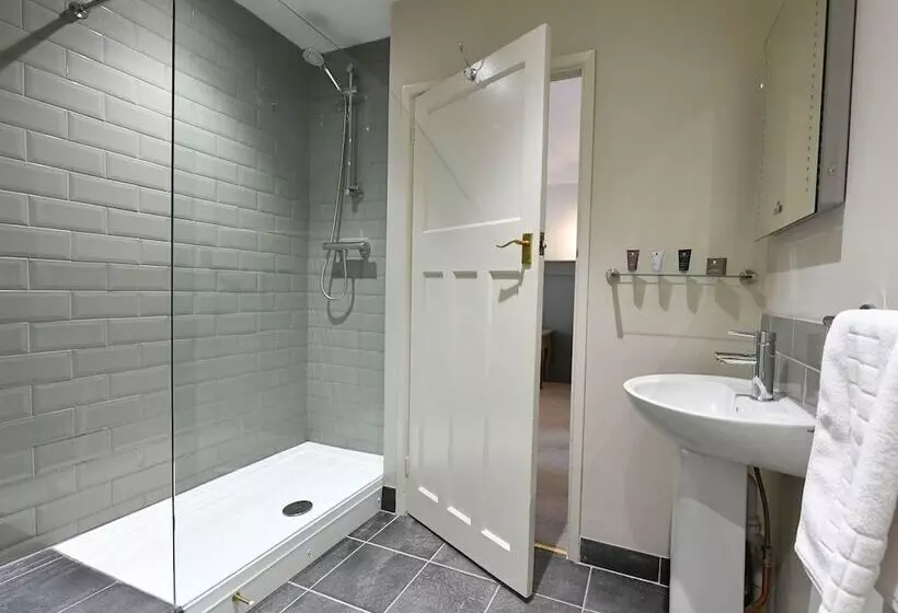 호텔 Lansdowne Strand