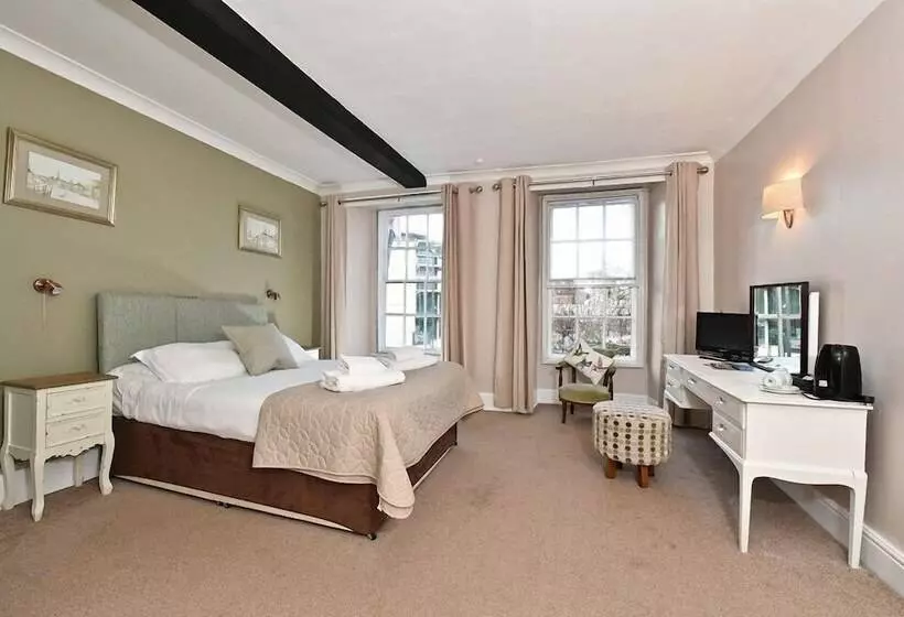 호텔 Lansdowne Strand