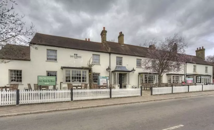 فندق Two Brewers By Chef & Brewer Collection