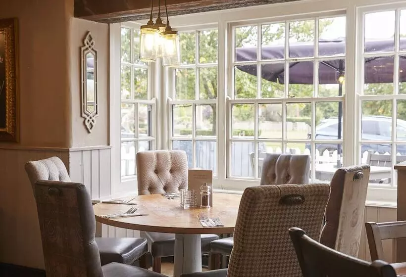 فندق Two Brewers By Chef & Brewer Collection