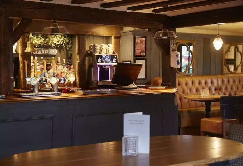 فندق Two Brewers By Chef & Brewer Collection