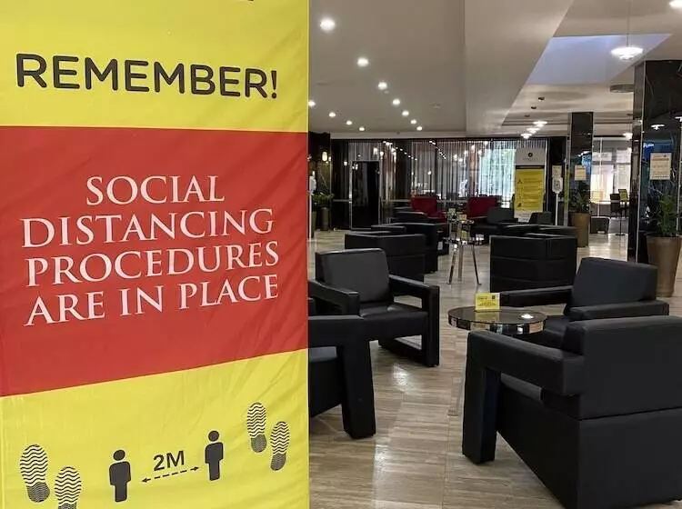 ホテル Accra City