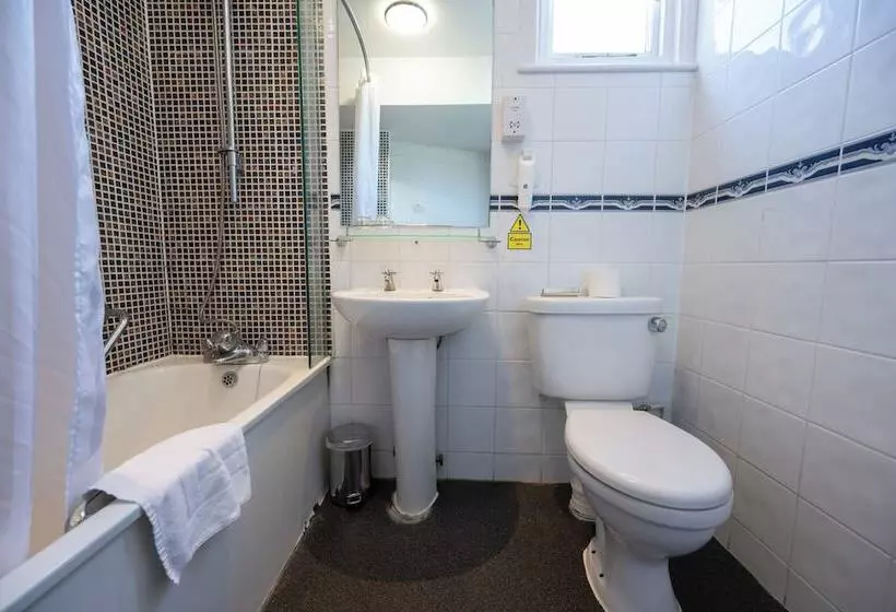 酒店 Antelope By Greene King Inns