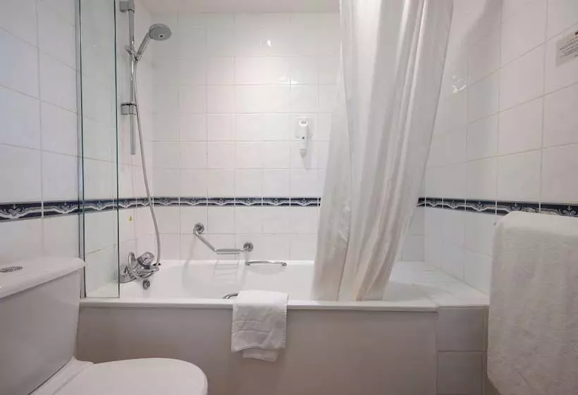 酒店 Antelope By Greene King Inns