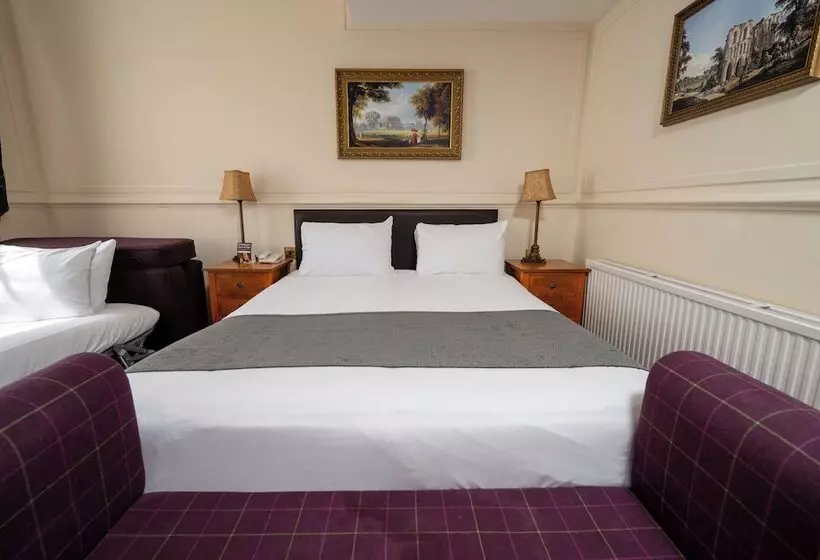 酒店 Antelope By Greene King Inns