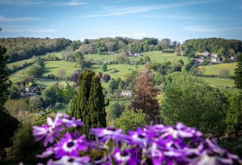 فندق Burleigh Court