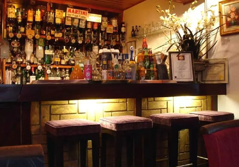 فندق Candlesticks