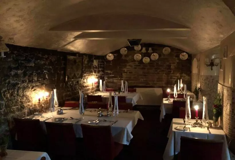 فندق Candlesticks