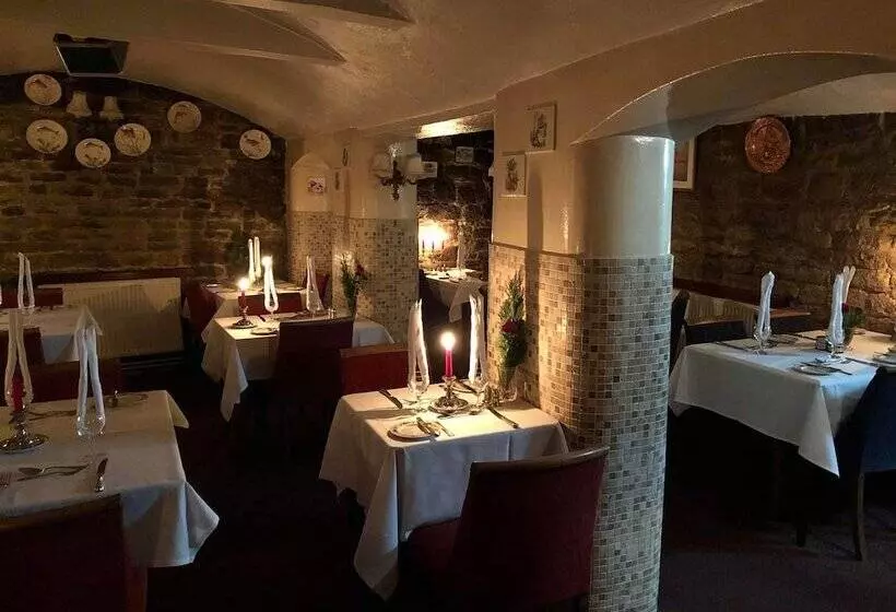 فندق Candlesticks