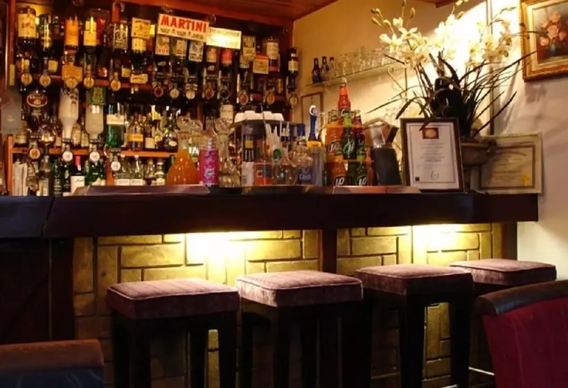 فندق Candlesticks