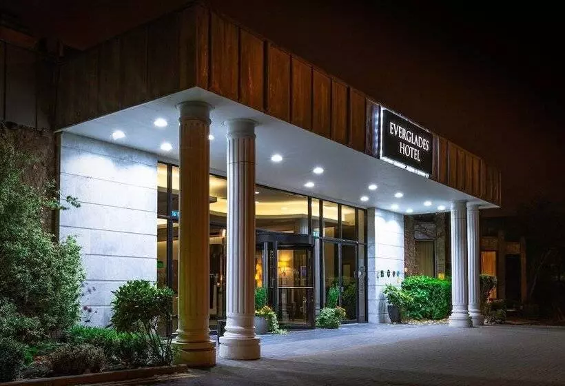 Отель Everglades