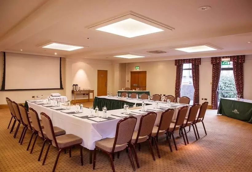 Отель Everglades