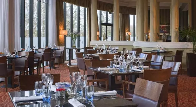 Отель Everglades