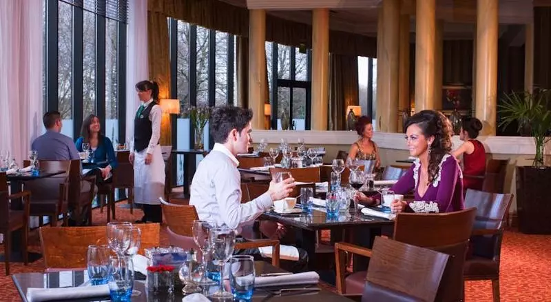 Отель Everglades