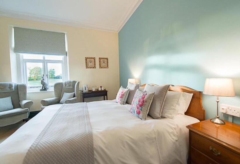 فندق Glewstone Court Country House