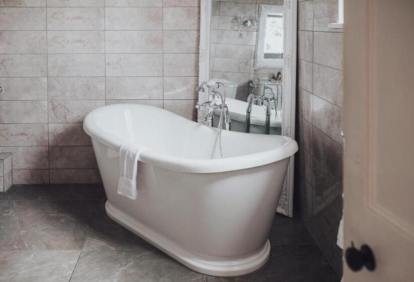 فندق Glewstone Court Country House