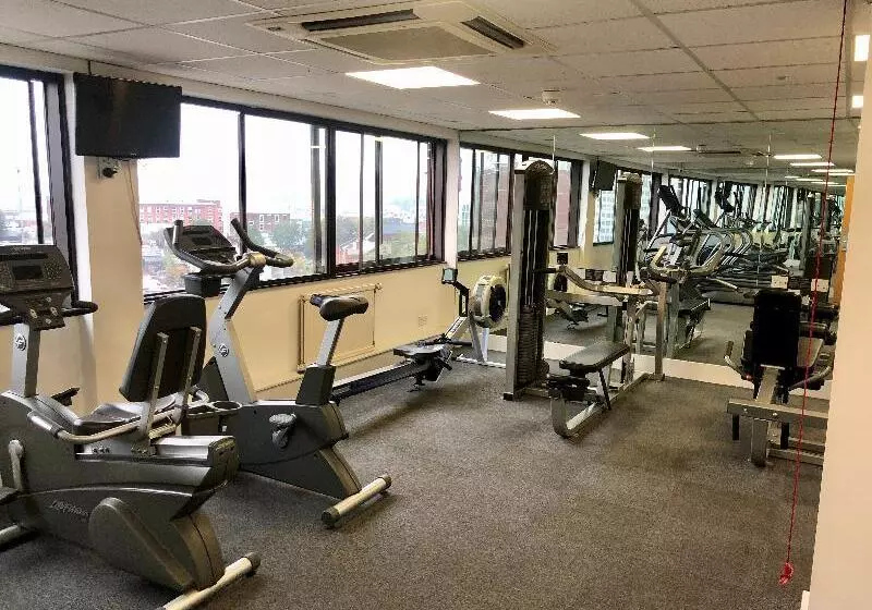 בית מלון כפרי Holiday Inn Preston, An Ihg