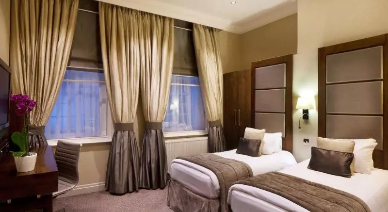 هتل Gem Langham Court