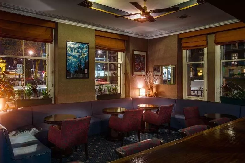 ホテル Mitre House