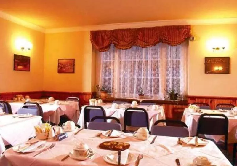 ホテル Mitre House