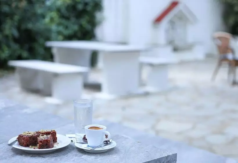 Отель Sariza Spring