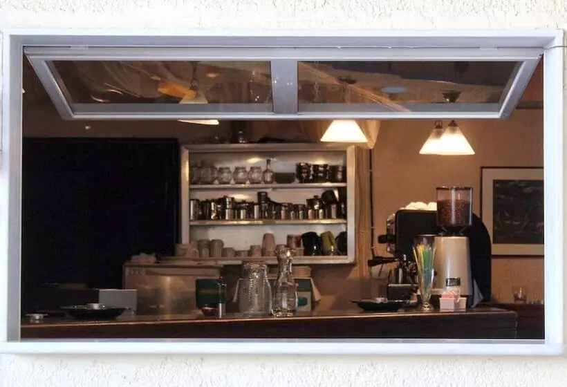 Отель Sariza Spring