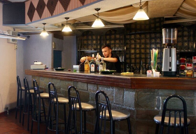 בית מלון כפרי Sariza Spring