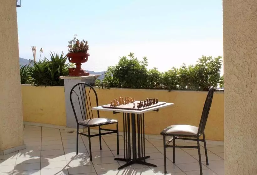 Отель Sariza Spring