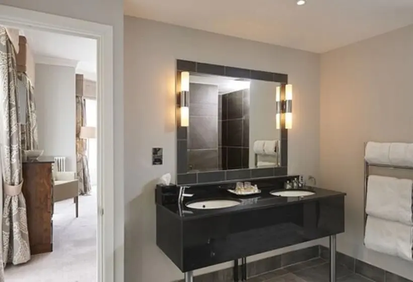 Отель The Belsfield