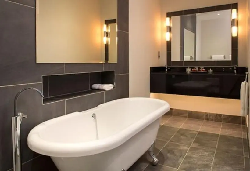 Отель The Belsfield